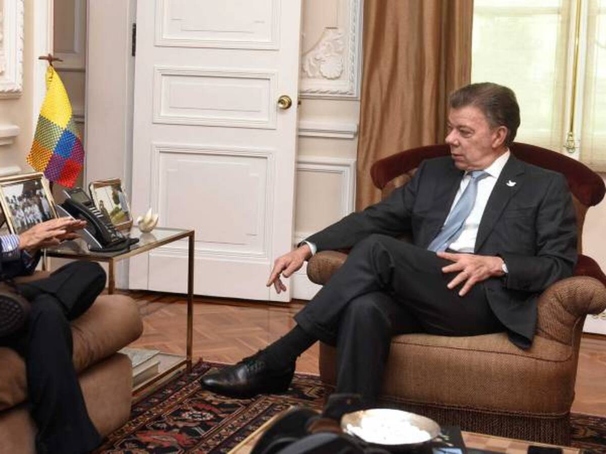 Estoy de acuerdo con Uribe y llevaré el acuerdo de paz al Congreso: Santos