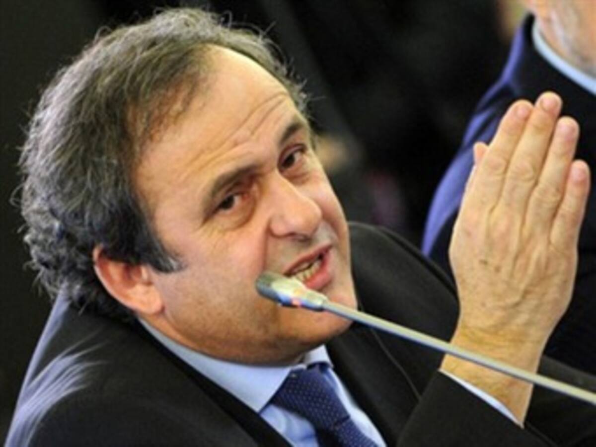 Platini: 'El fútbol profesional europeo acumula pérdidas de 1.600 millones de euros'