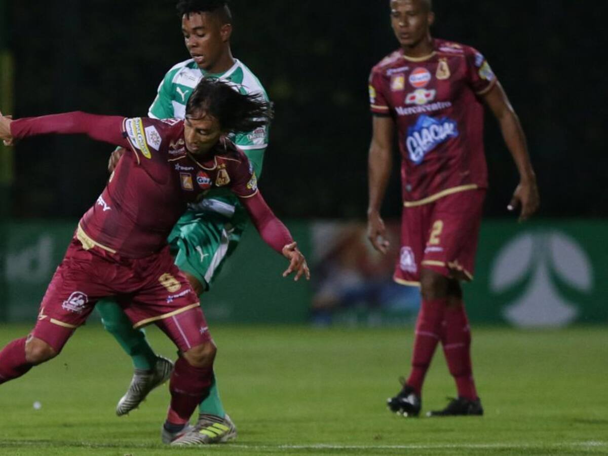 Robayo sobre su continuidad: “Sigo a la expectativa porque no hay nada claro”