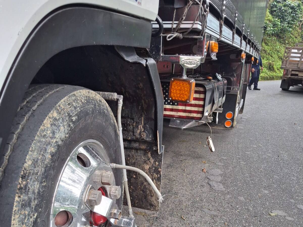 Docente resultó gravemente herido en accidente de tránsito en la vía Risaralda – Arauca