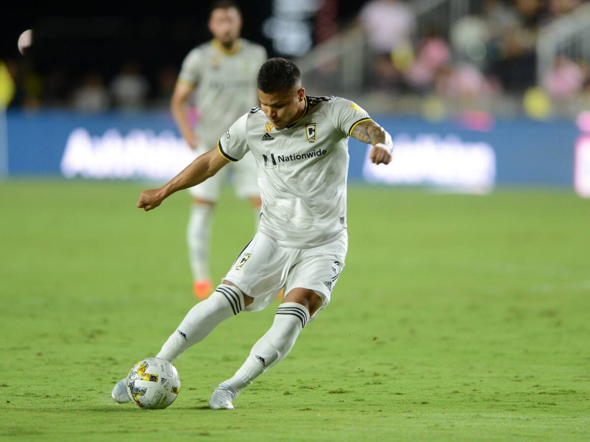 Cucho Hernández, prioridad del campeón de la Copa Libertadores para reforzar su nómina