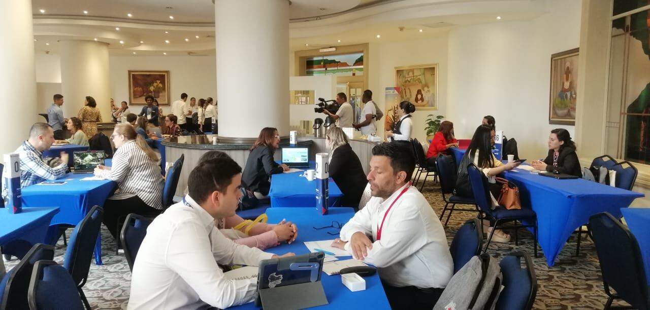 Rueda de negocios en beneficio del turismo . Cotelco Magdalena