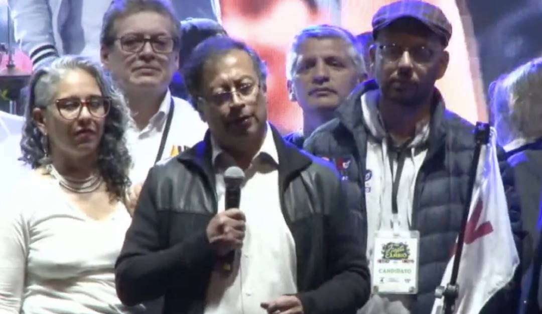 Durante el cierre de campaña, el candidato del Pacto Histórico aseguró que las contra campañas no cuentan la verdad.