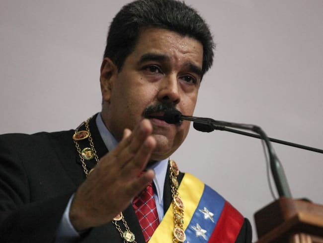 Maduro dice que Venezuela sufrió agresión de Colombia en pasos de frontera