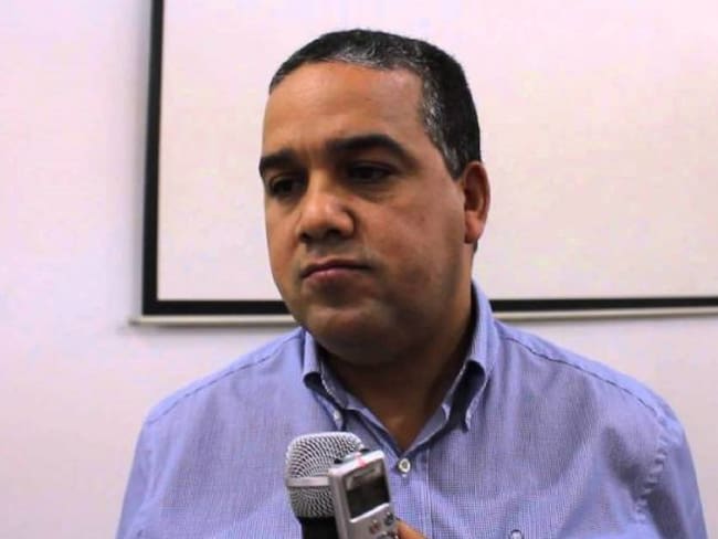 ‘El Libro Blanco’ revela incompetencia para afrontar los problemas: Pereira