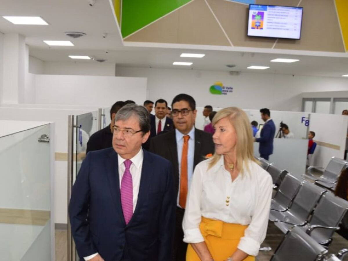 Inauguran oficina de pasaportes en Cali