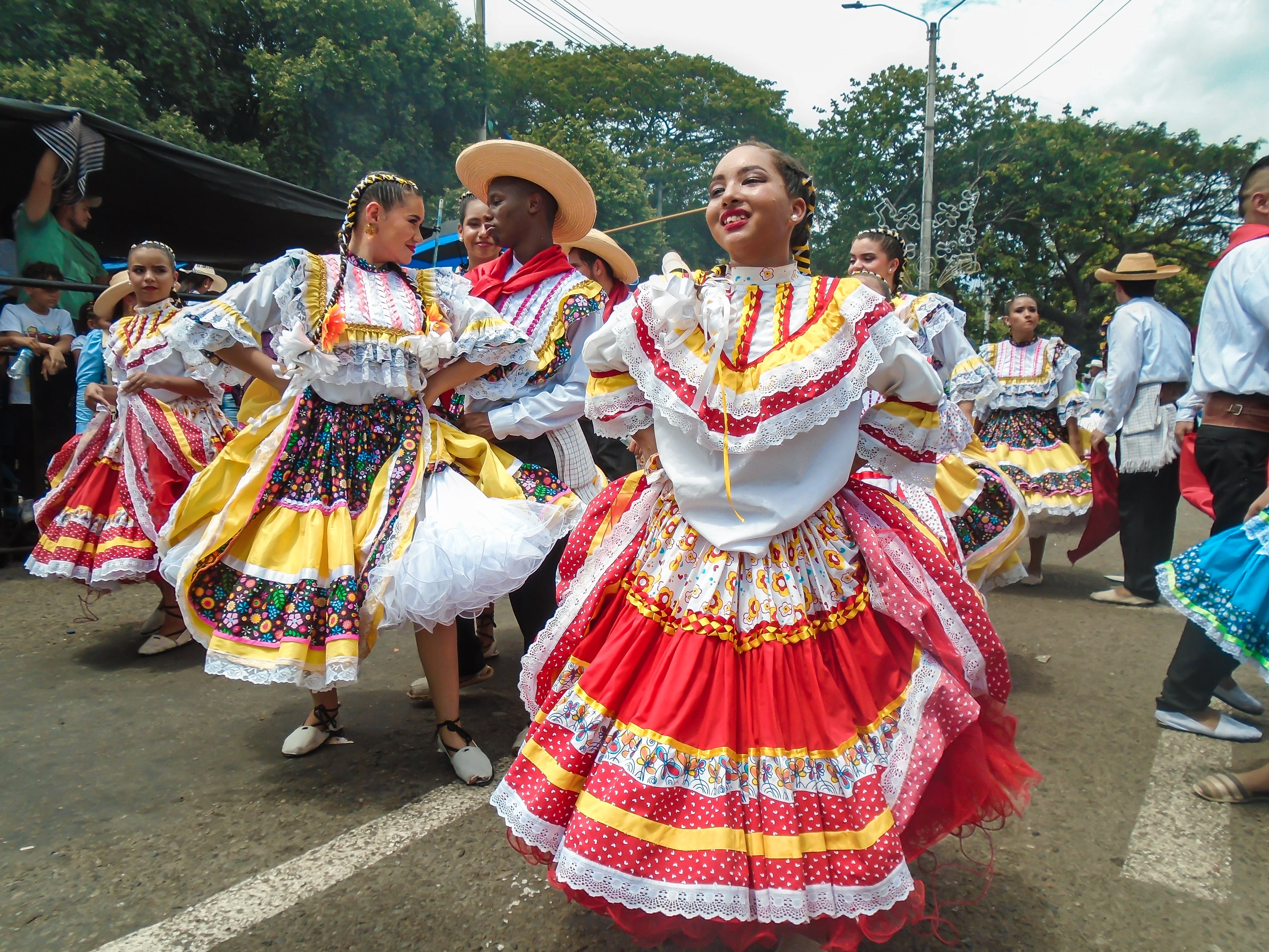 Ferias de San Pedro 2025: Fechas, programación del festival, Reinado del Bambuco, desfile y más. Foto de Getty Images