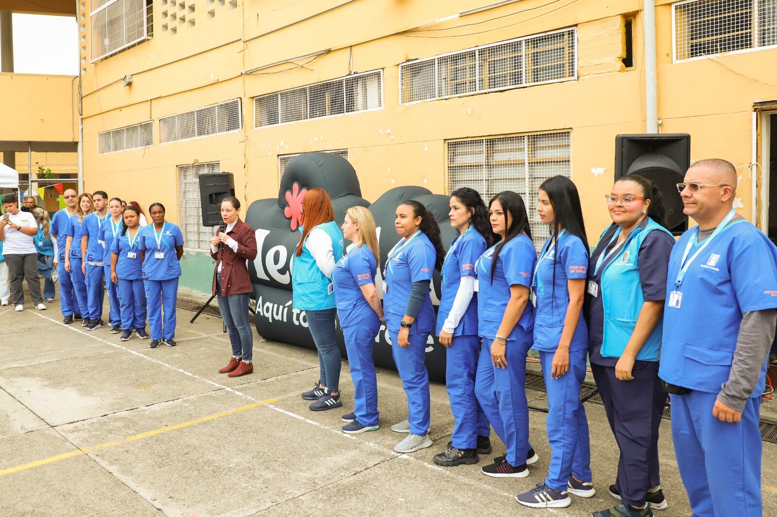 Equipos de salud del programa “Medellín te quiere saludable”. Foto: Cortesía Alcaldía de Medellín.