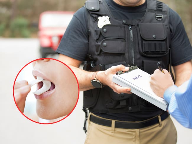 Policía colocando una multa a un hombre / Persona masticando chicle (Getty Images)