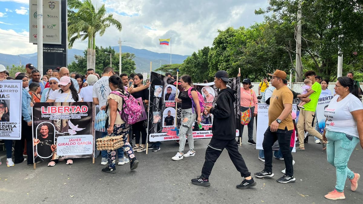 Gobierno Petro se comprometió a intermediar por colombianos que continúan en cárceles de Venezuela