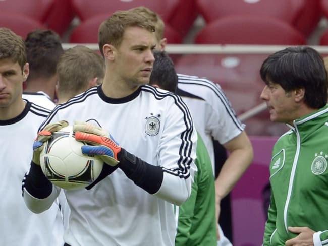 Si Neuer va al Mundial, será titular: Löw, entrenador de Alemania