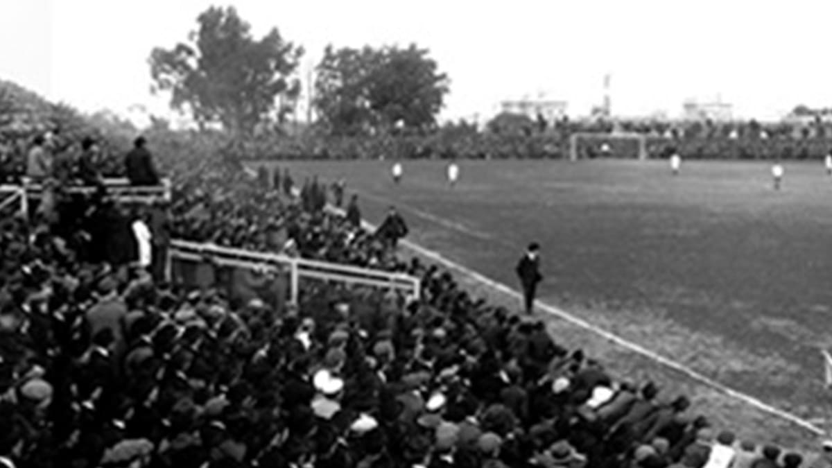 Colombia a hacer historia en uno de los estadios más antiguos del mundo