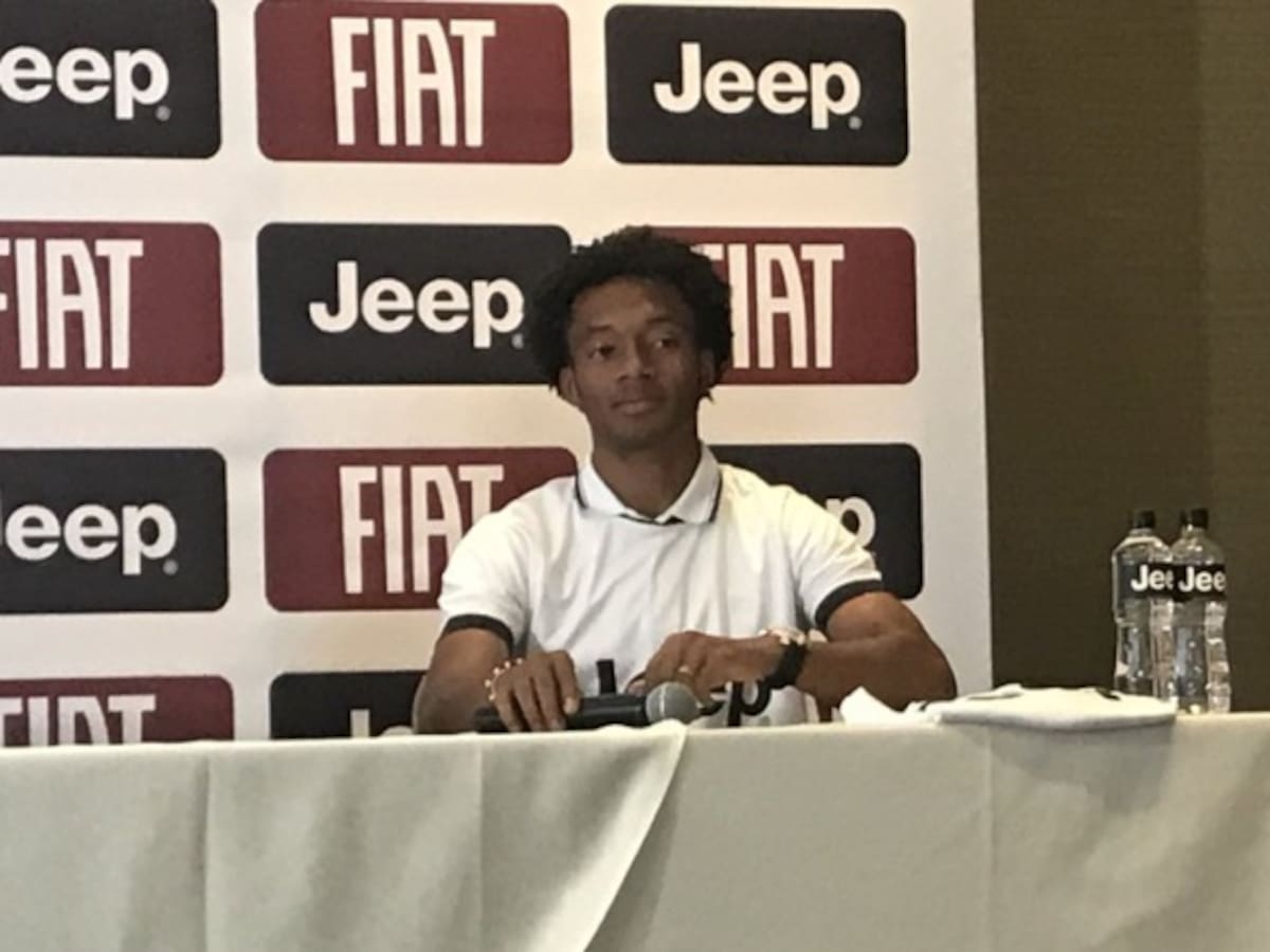 Juan Guillermo Cuadrado: "Pienso que Pékerman va a seguir con nosotros"