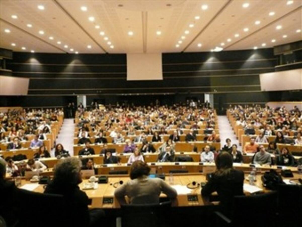 Europa veta el acuerdo de transferencia de datos bancarios entre la UE y EEUU