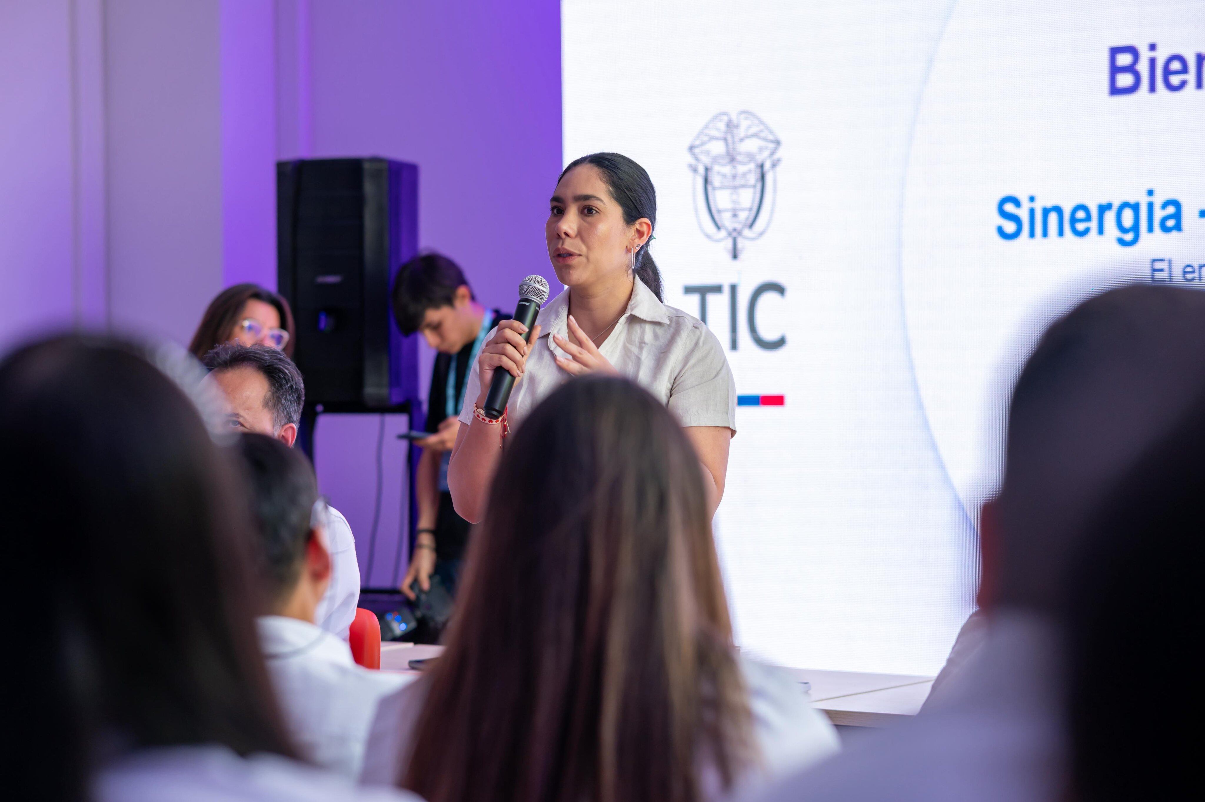 Ministra Carina Murcia. Foto: MinTIC