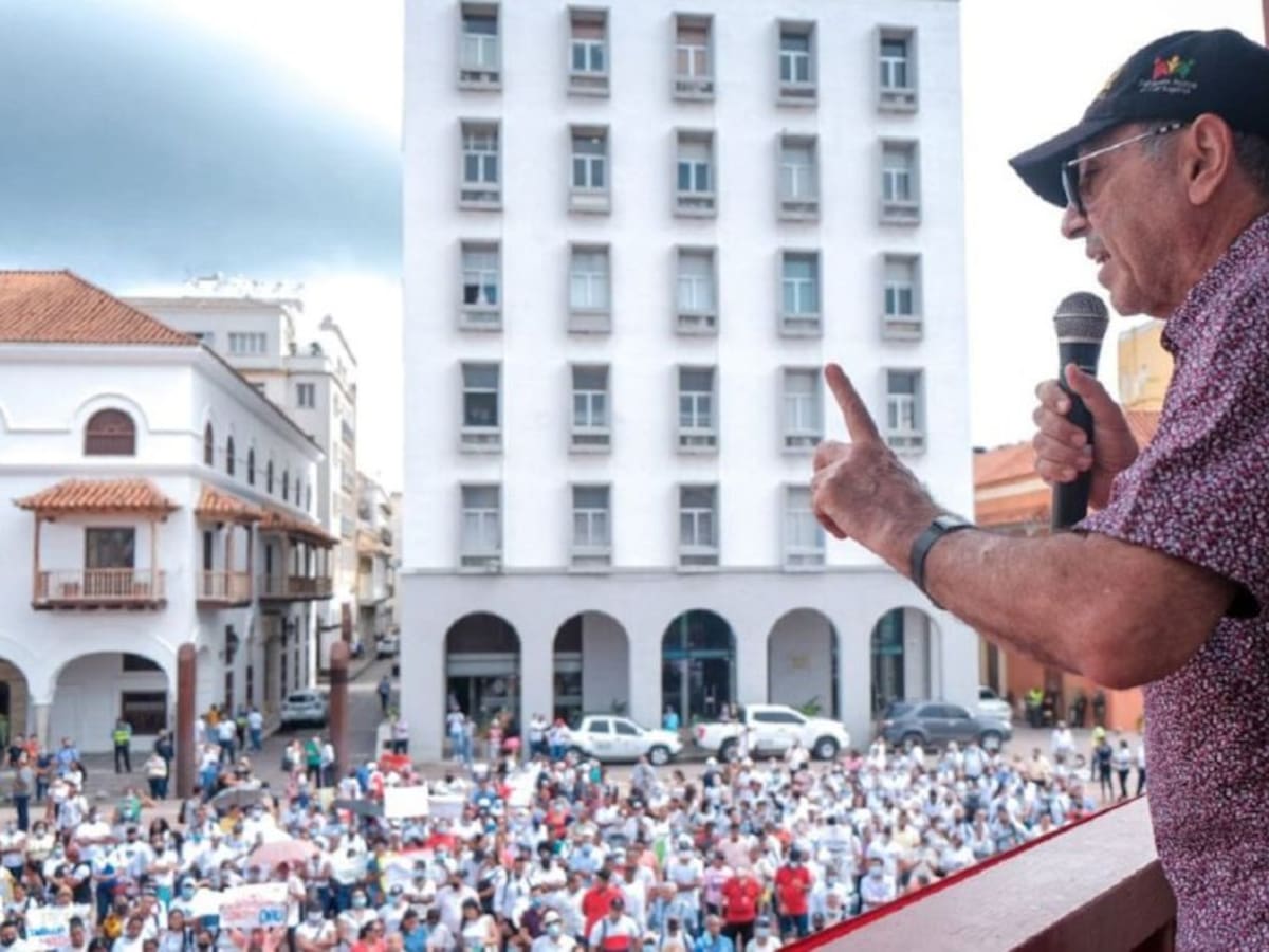 “Es una jugada para favorecer al uribismo”: Dau sobre posible suspensión