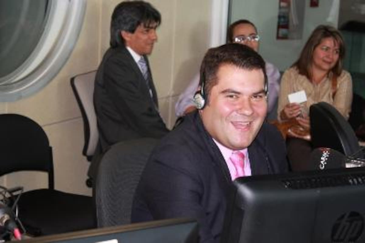 Invitado a La Ventana del 11 de abril.