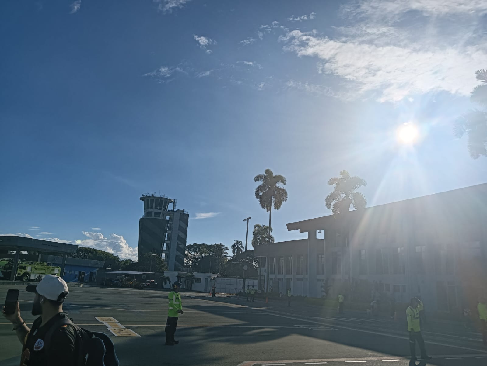 Torre de control del aeropuerto internacional El Edén de Armenia. Foto Adrián Trejos