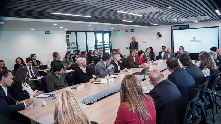 Empresarios hablaron con Gobierno por medidas para la reactivación económica: esto se sabe