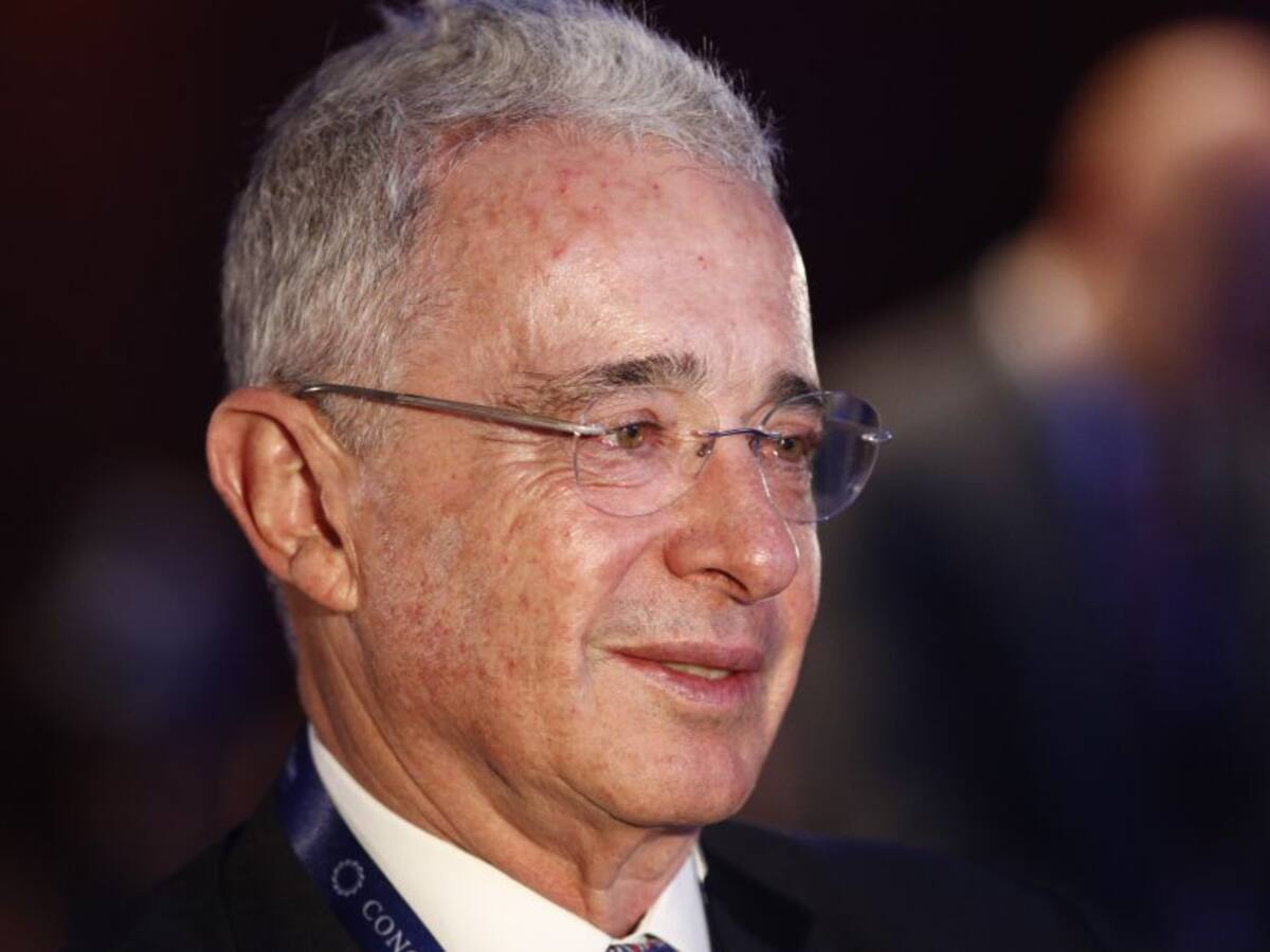 Así reaccionaron senadores del Centro Democrático tras libertad de Uribe