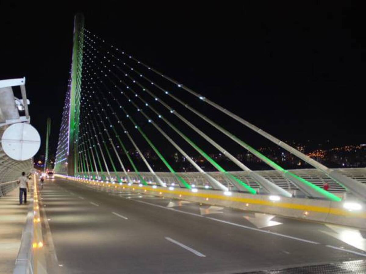 Video: El Viaducto de la Novena se contagió de 'fiebre leoparda'