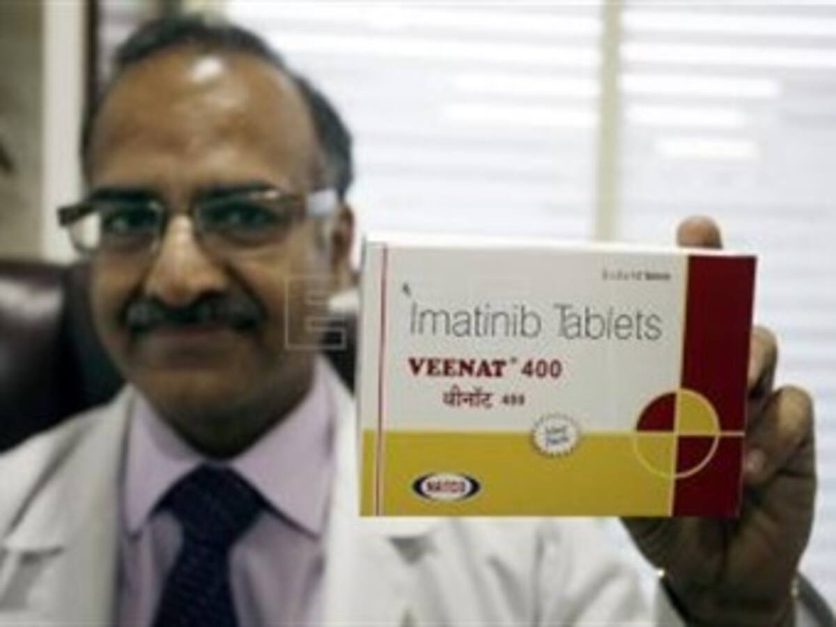 Farmacéutas indios ganan guerra a multinacional suiza por patente de droga anticancerígena