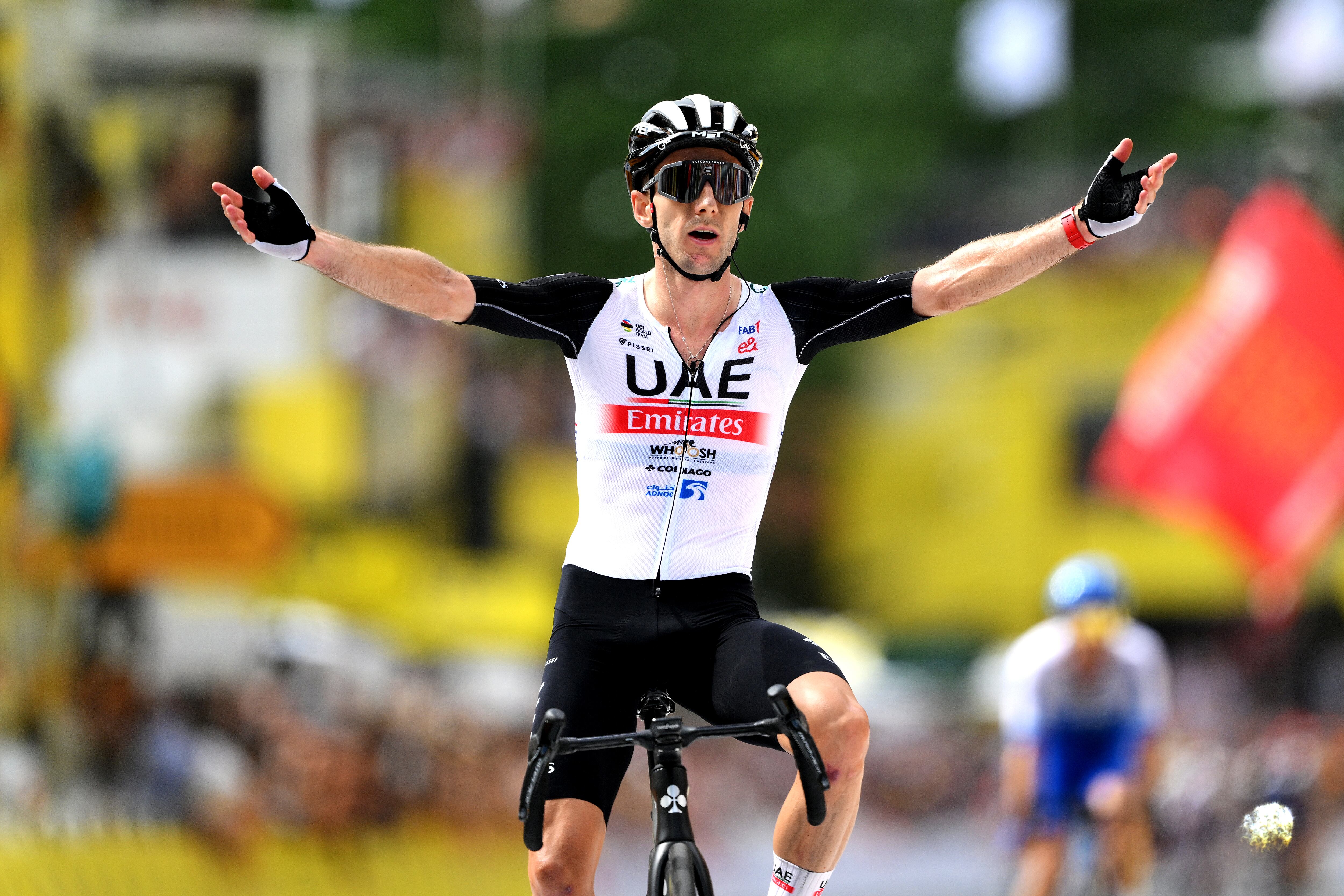Adam Yates ganó la primera etapa del Tour de Francia 2023. (Photo by David Ramos/Getty Images)
