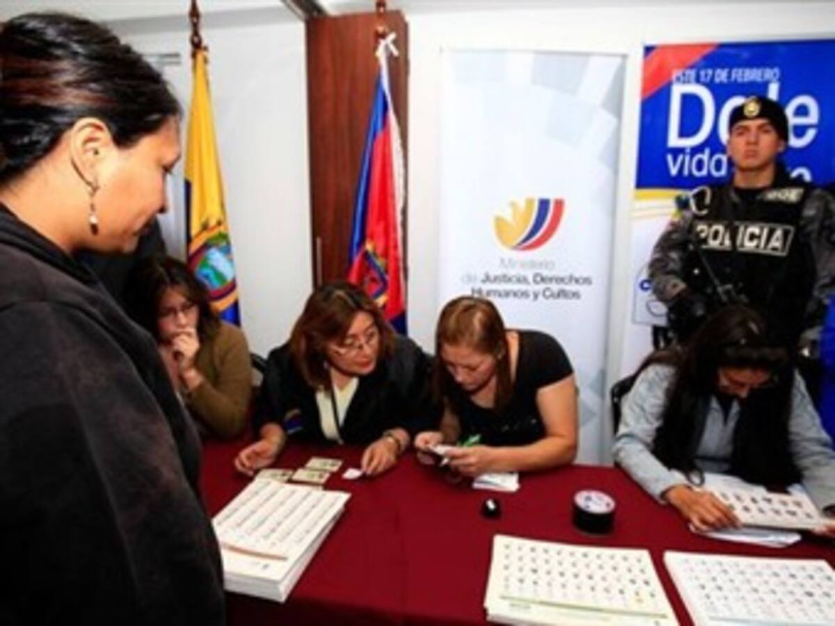 Las elecciones ecuatorianas cumplen con todas las condiciones requeridas: Unasur