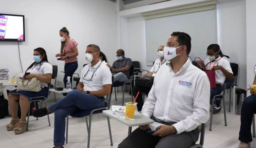 La ESE Clínica de Maternidad Rafael Calvo, Enterritorio, DADIS y la ESE Hospital Local sellaron na alianza para prevenir la transmisión de VIH