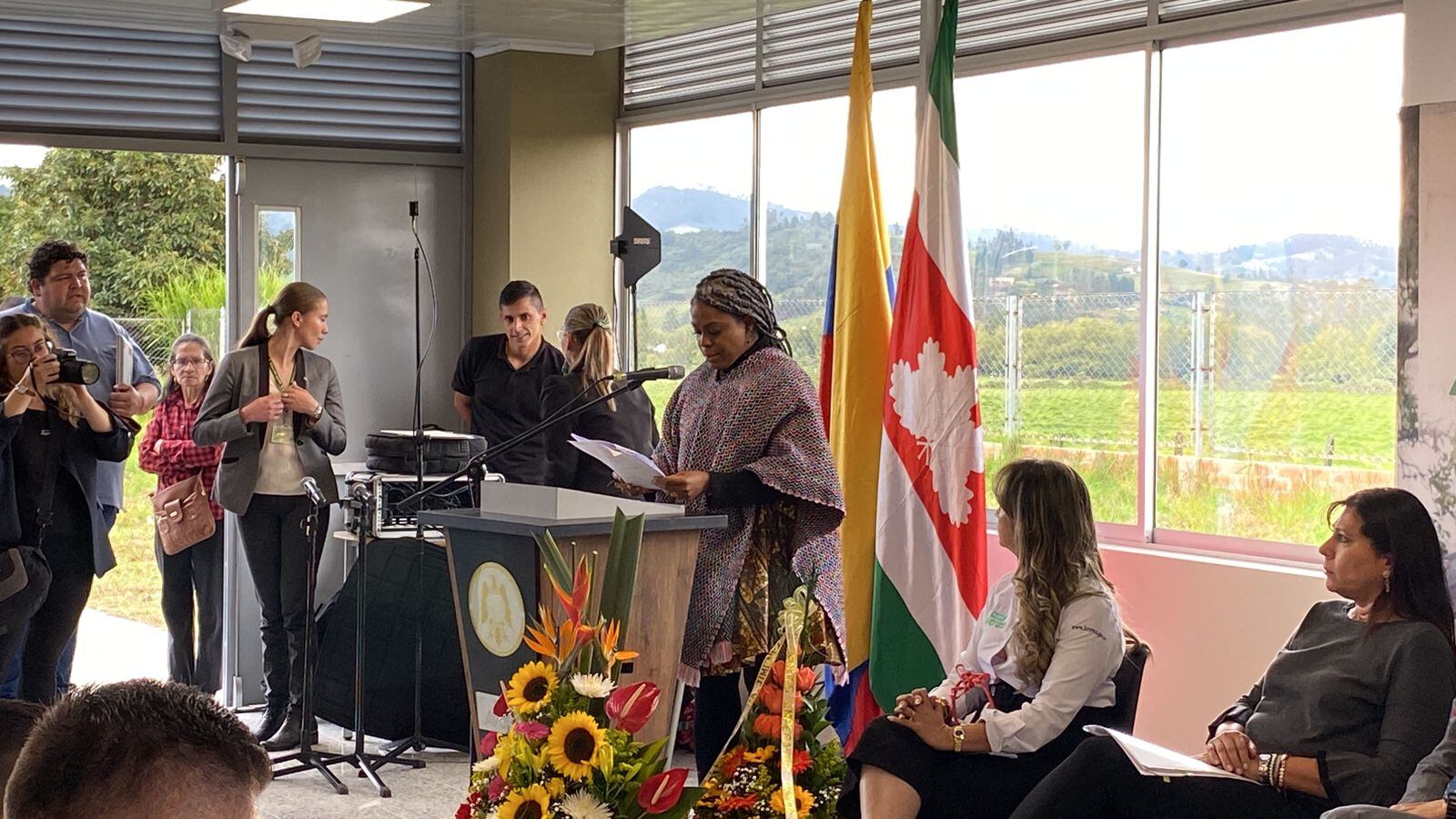 Ministra de Educación, Aurora Vergara / Caracol Radio.