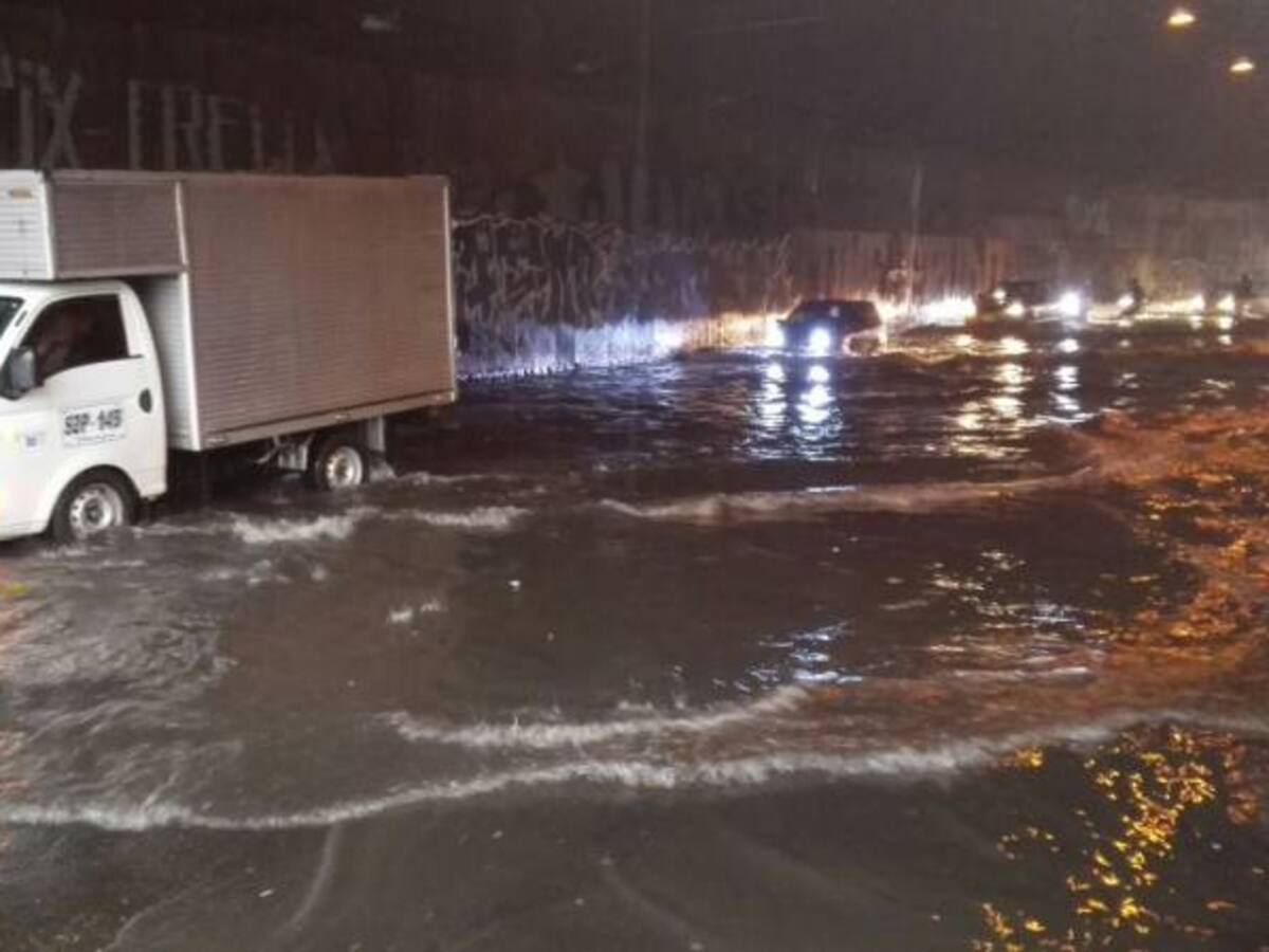 Lluvias afectan la movilidad en Bogotá