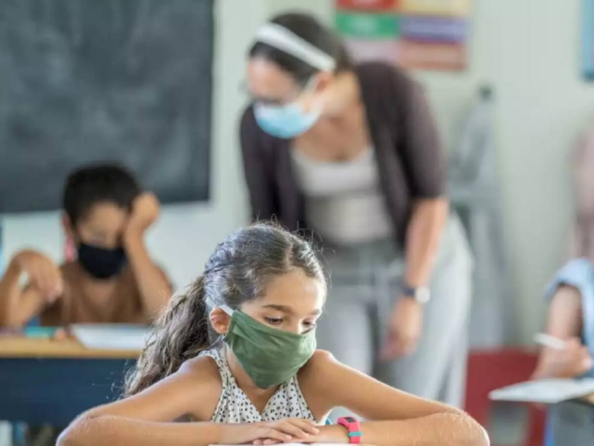 Padres de familia apoyan el retorno a clases presenciales