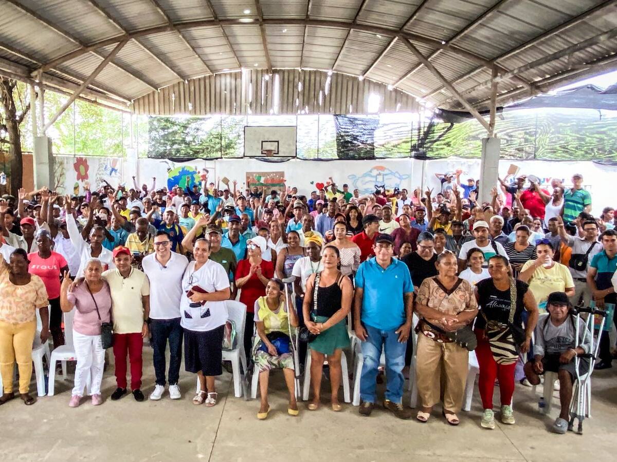 Zaith Adechine compartió con más de 500 campesinos bolivarenses