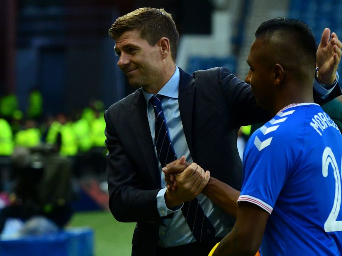 Steven Gerard indignado tras la última expulsión de Alfredo Morelos