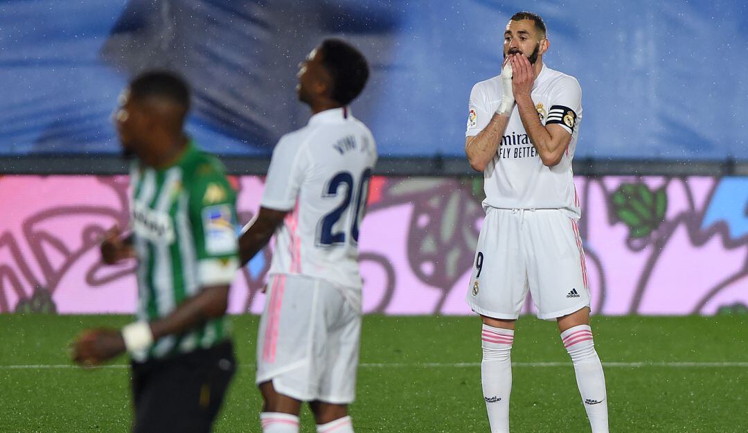 Real Madrid deja escapar dos puntos vitales de cara al título ante el Betis