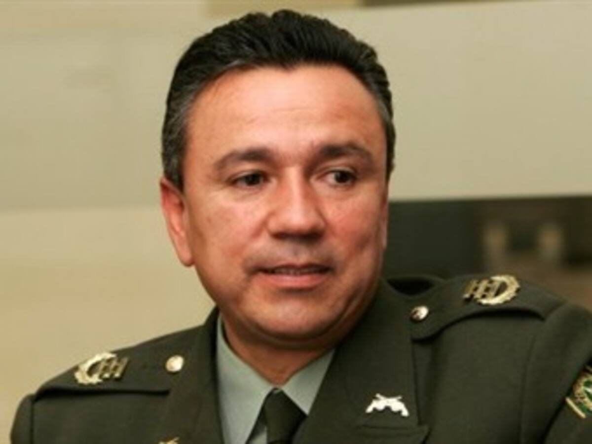 EEUU confirma que el general Santoyo está bajo arresto