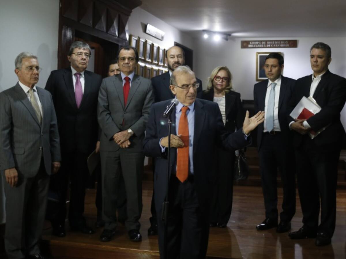 Sin acuerdos en elegibilidad política y cárcel terminaron reuniones entre Gobierno y los del No
