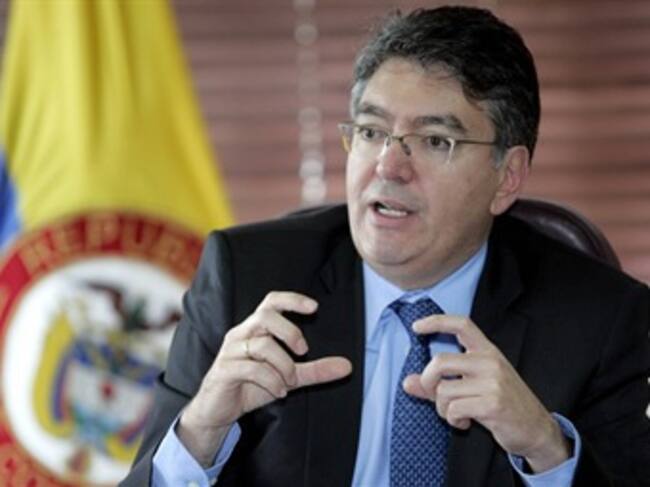 Ministro de Minas y Energía, Mauricio Cárdenas Santamaría.