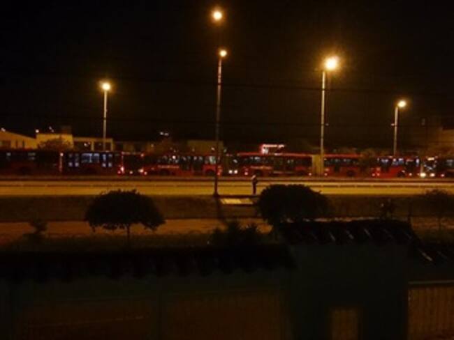 Usuarios de Transmilenio bloquearon la Autopista Sur