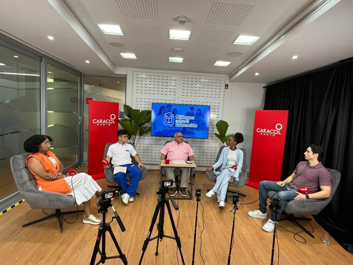 Foro construyendo el futuro, diálogos sobre educación en el Valle del Cauca, hablan los estudiantes