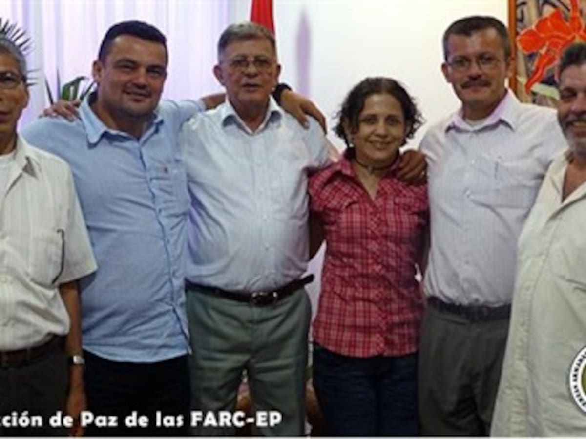 Laura Villa y Sergio Ibáñez nuevos refuerzos de la delegación de las Farc en Cuba