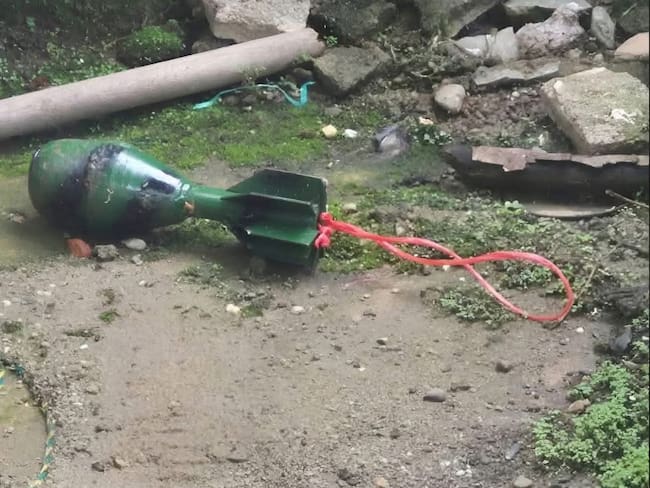 Dron con explosivos deja tres personas heridas en la vereda Miramontes. / Foto: Cortesía.