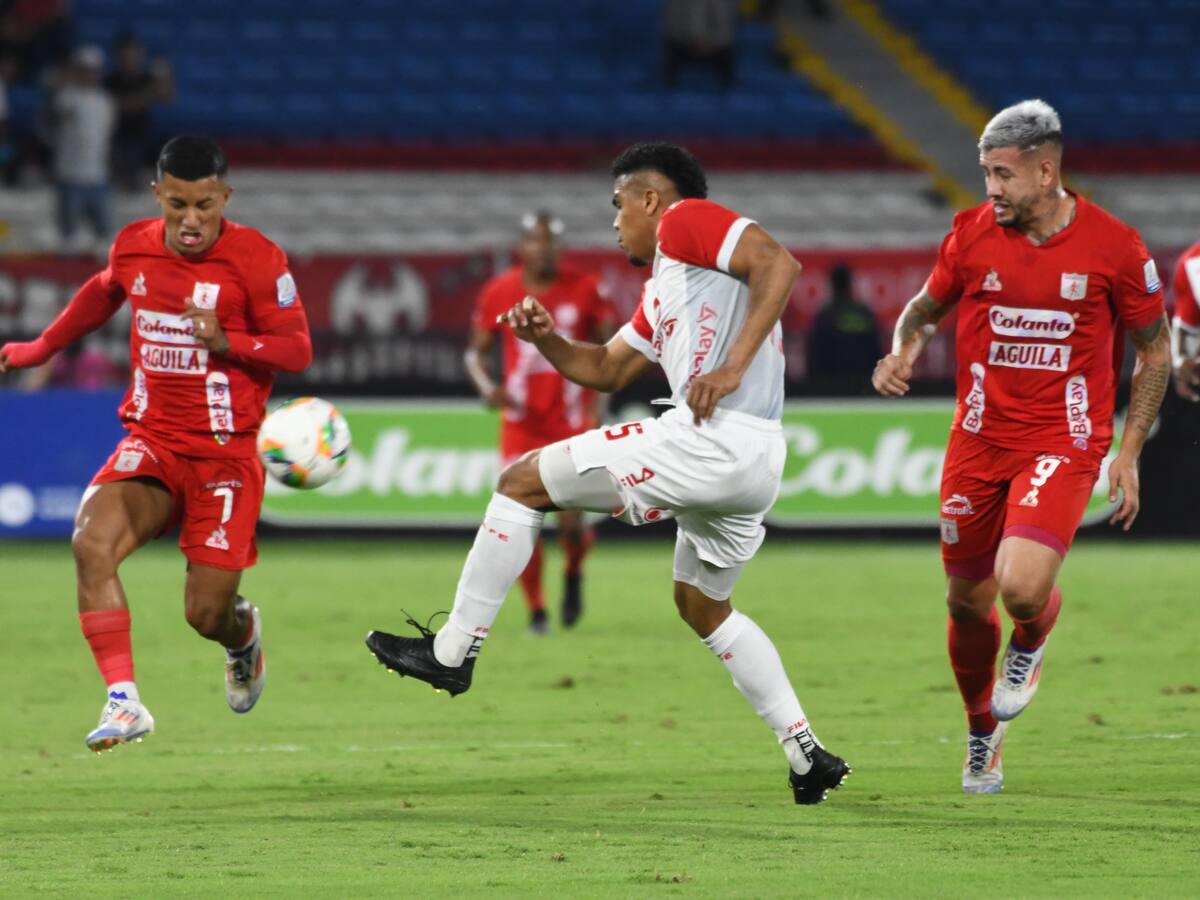América recibe a Santa Fe con Juan Fernando Quintero listo para el debut: Hora y dónde seguir