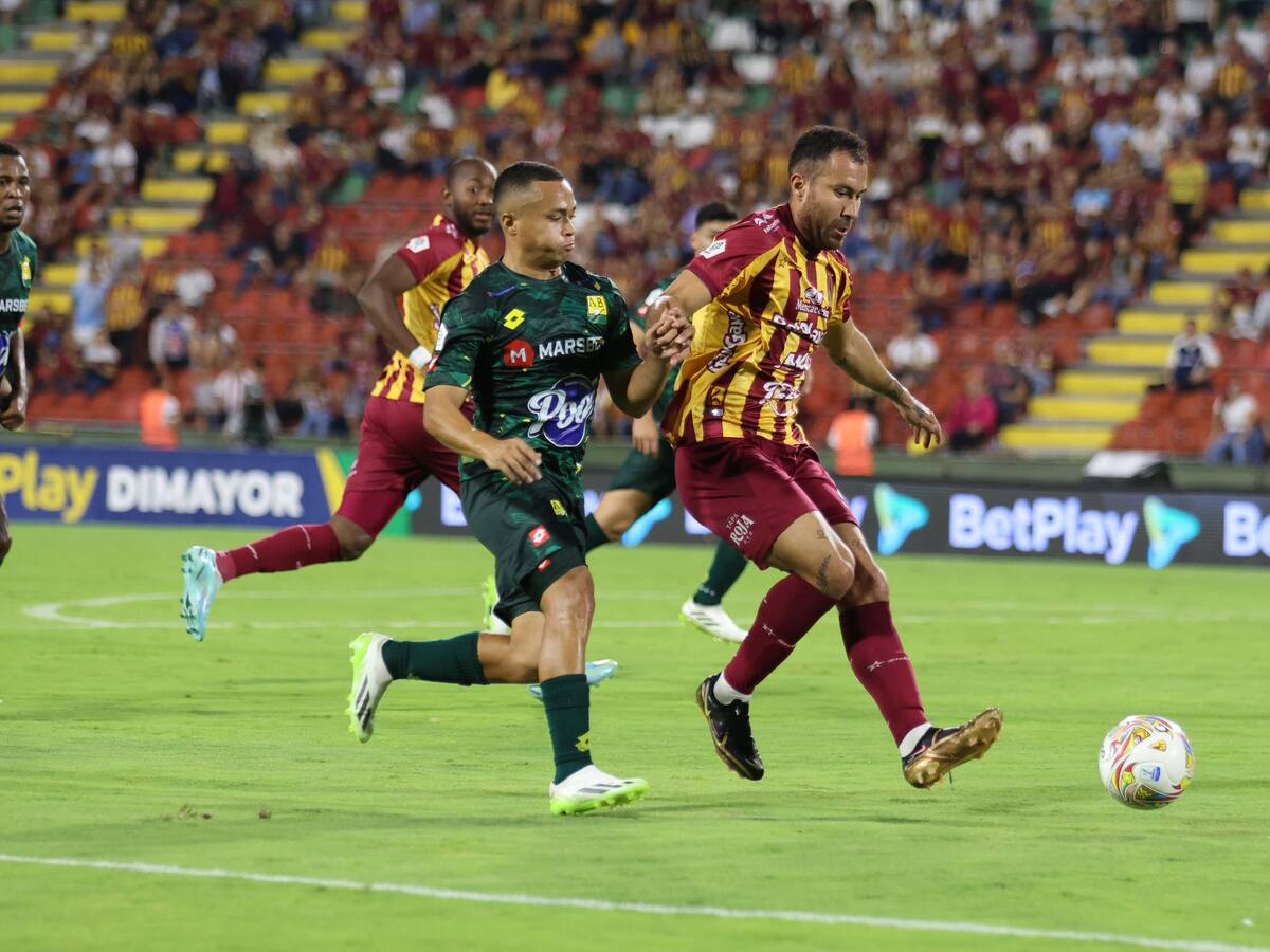 Bucaramanga saca un empate de su visita al Tolima y recupera el liderato de la Liga