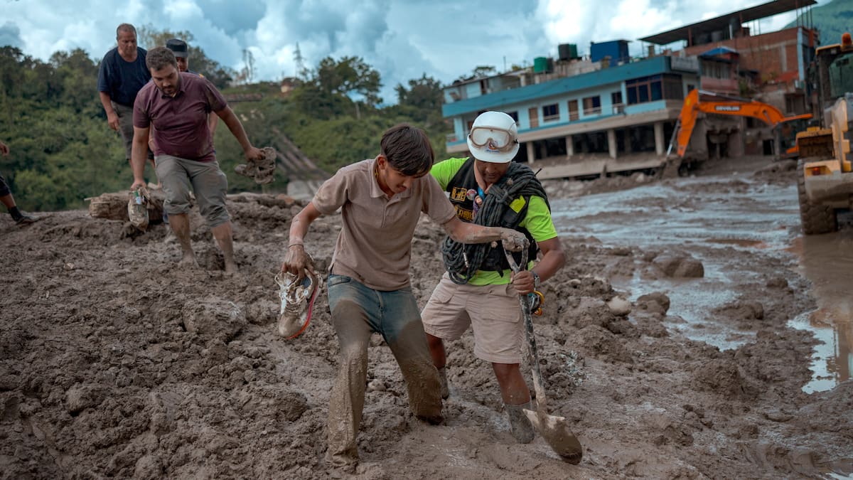 El último balance de Nepal eleva el total de muertos a 750 en ambos lados de la frontera