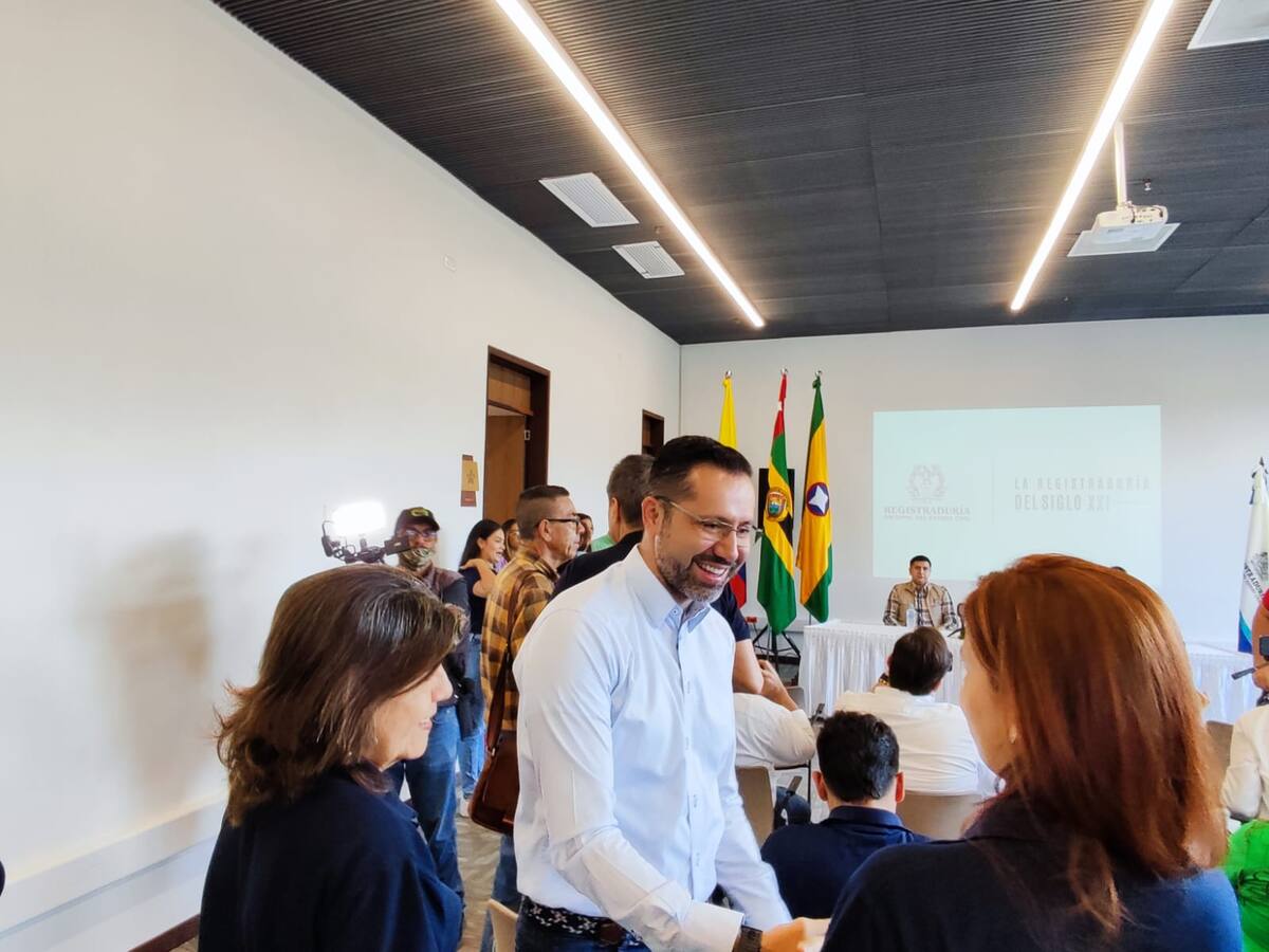 Alcalde electo de Bucaramanga le pidió a la aerolínea Spirit no suspender la ruta a EE. UU