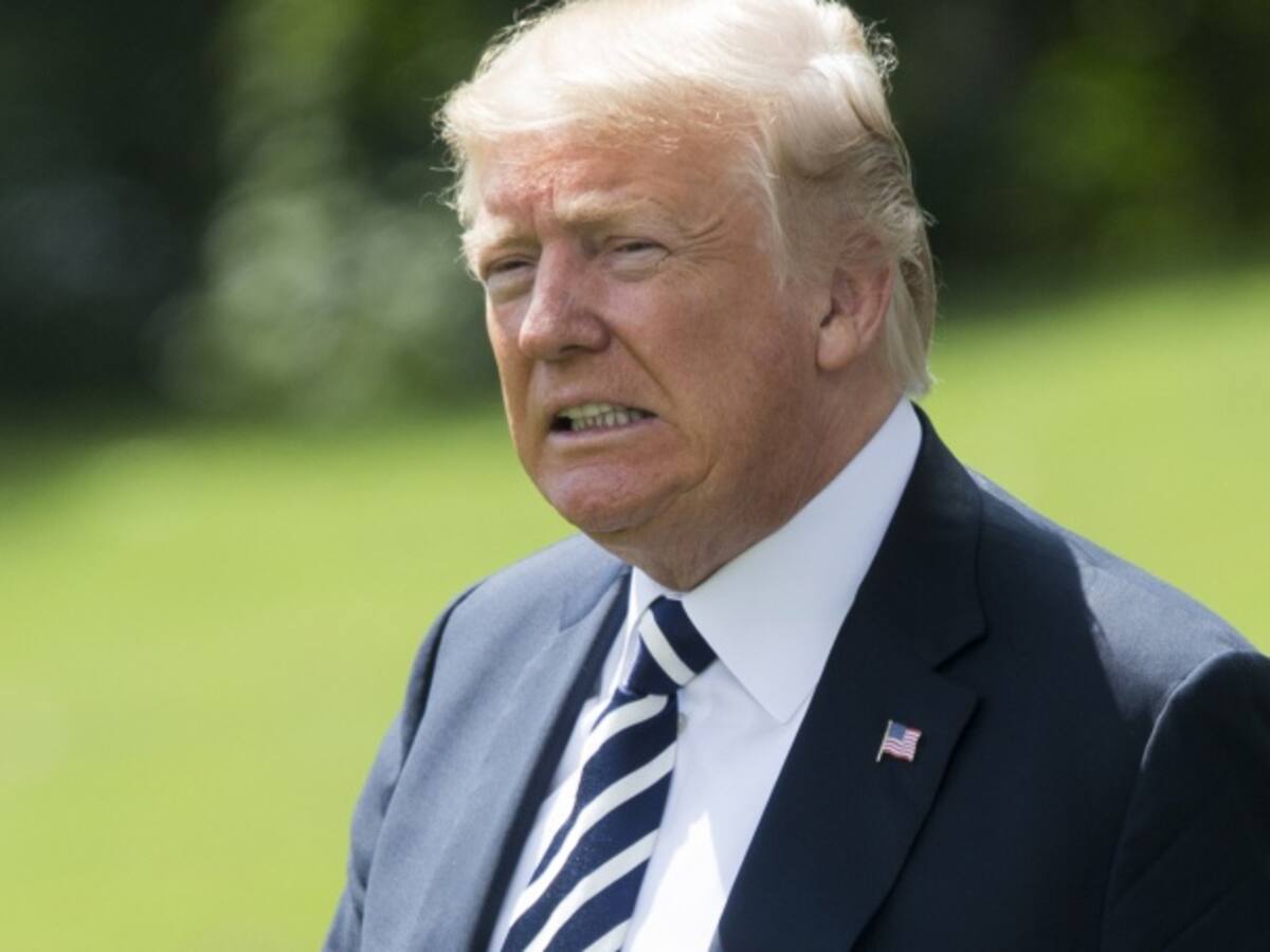 Trump califica de "historias totalmente inventadas" el libro de Woodward