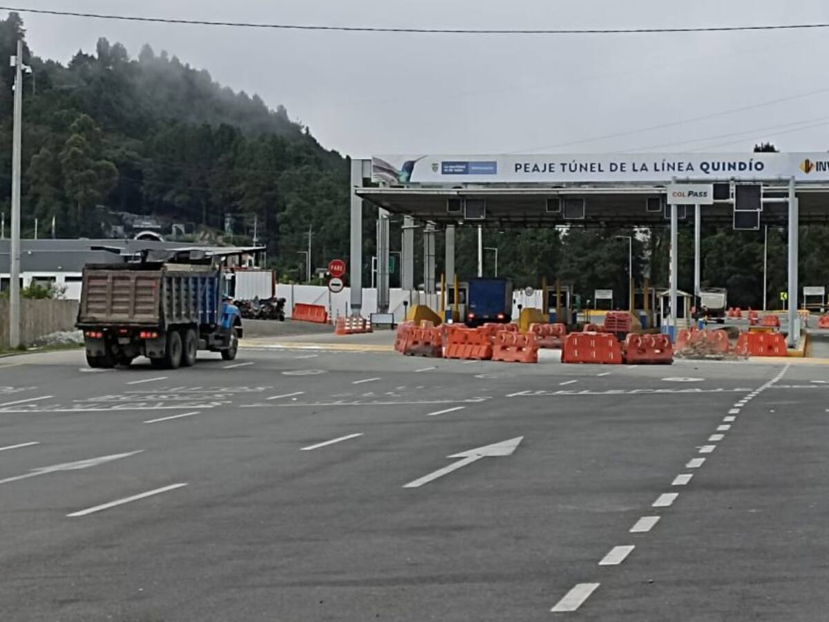 ¡Otra vez! Cierre total de la vía La Línea por competencia automovilística