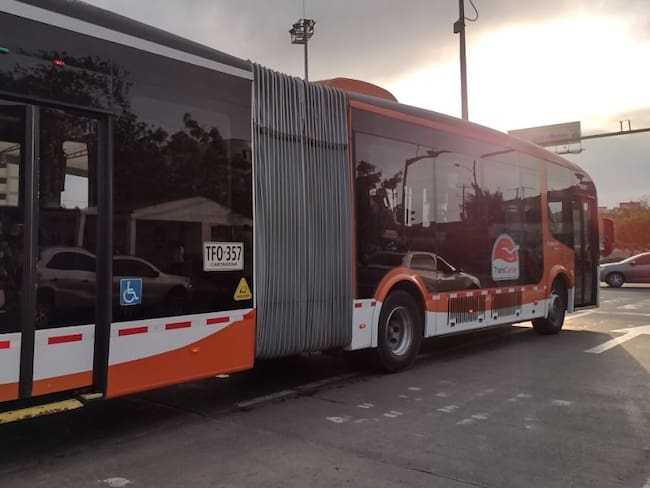 El 30% de los buses del operador Transambiental están parados porque no tienen como hacer el mantenimiento