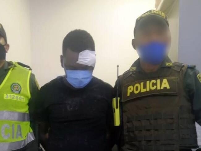 Tres delincuentes capturados por porte ilegal de armas en Cartagena